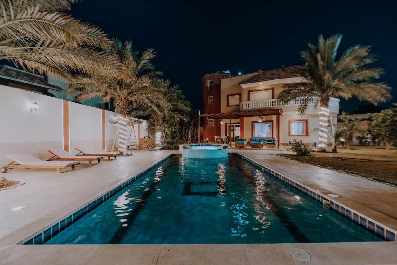 Luxury Private Villa With Pool Hurghada Bagian luar foto