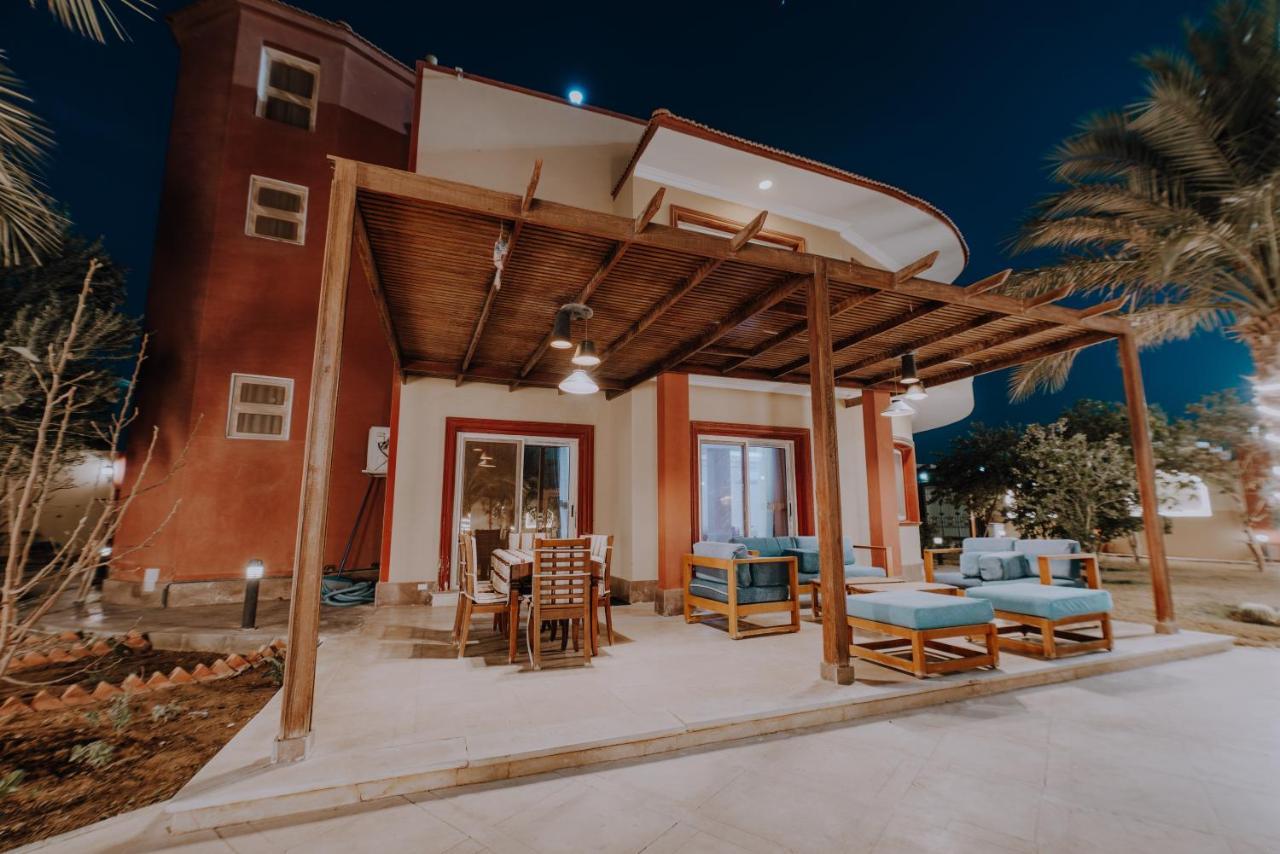 Luxury Private Villa With Pool Hurghada Bagian luar foto