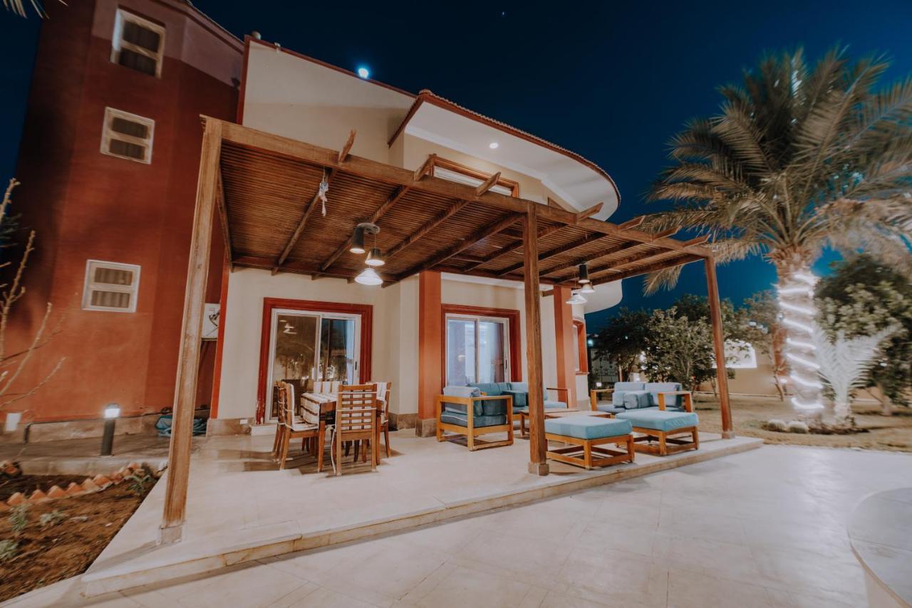 Luxury Private Villa With Pool Hurghada Bagian luar foto